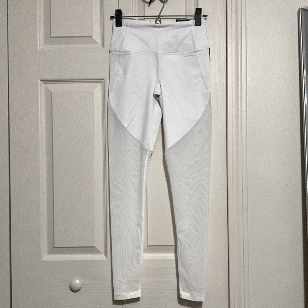 Victoria’s Secret XS Knockout Leggings